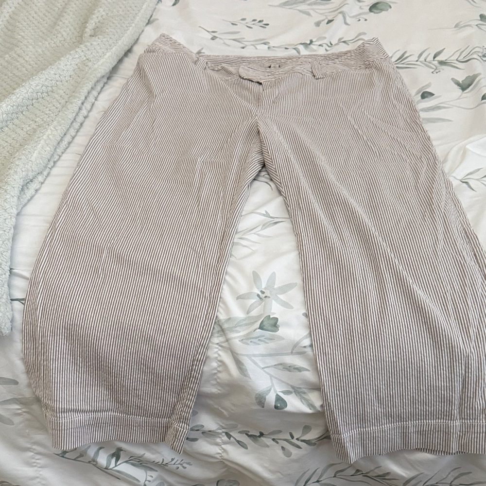 Madison Striped Capris - Cream and Brown